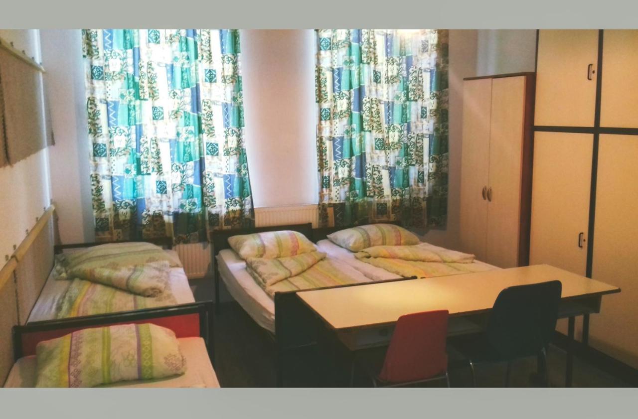 A Pousada Romzsa Tódor Kollégium Szeged Exterior foto